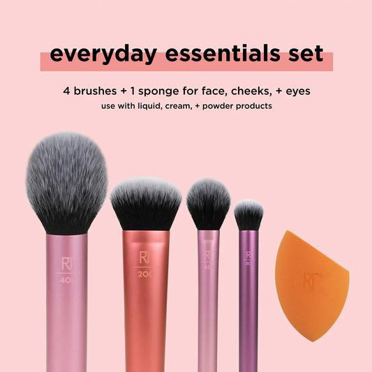 Real Techniques Make Up Brush Set with 1 Sponge